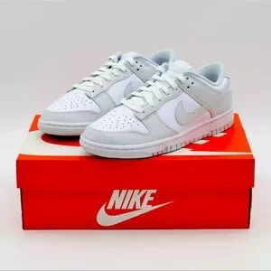 靴 Nike Women's Dunk Low Photon Dust 24cm Women's Nike Dunk Low Photon Dust/Lt Smoke Grey (FZ3779 025